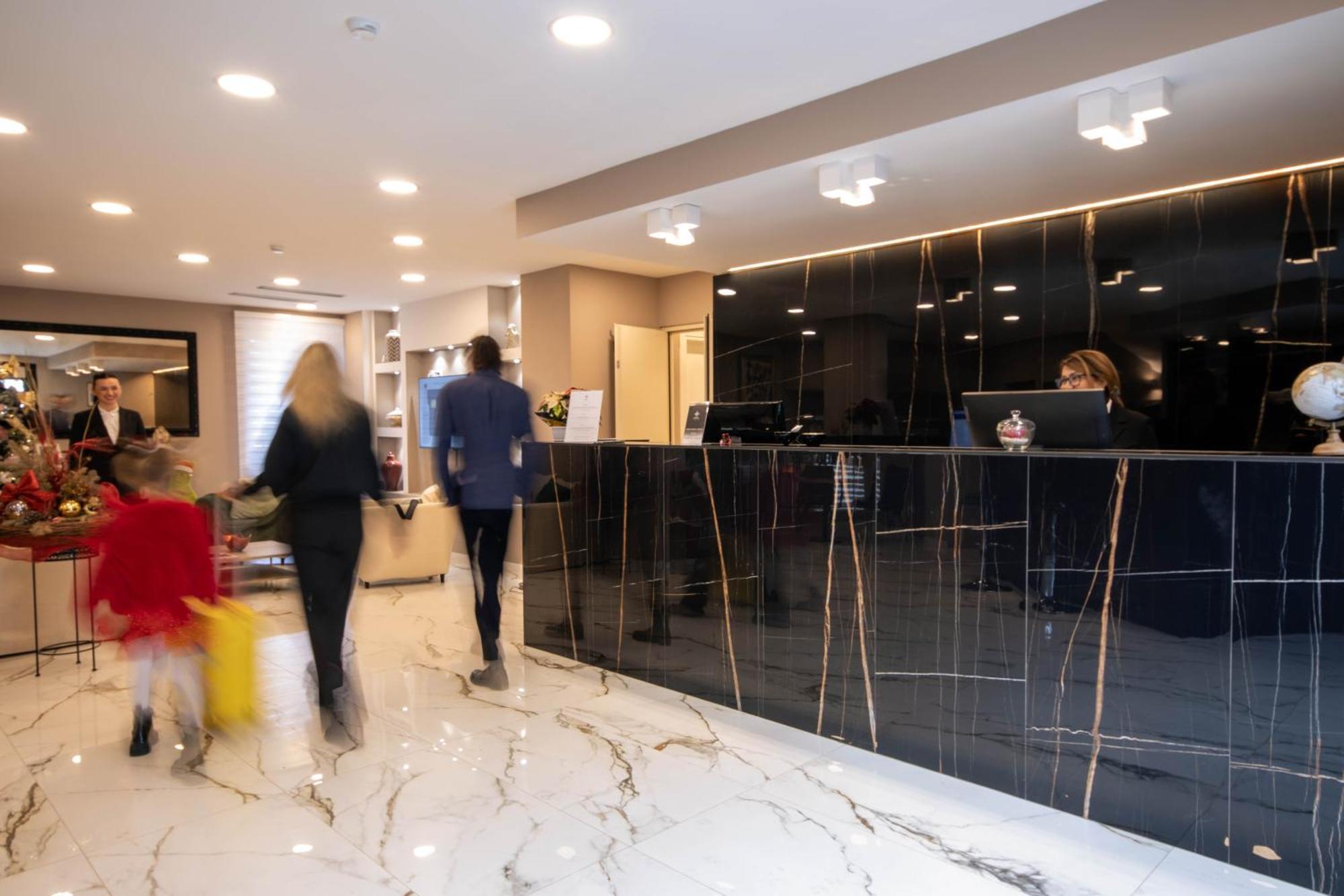 Emma Hotel Bologna Fiera Гранароло-делл'Эмилия Экстерьер фото