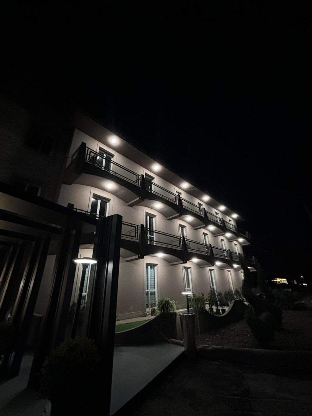 Emma Hotel Bologna Fiera Гранароло-делл'Эмилия Экстерьер фото
